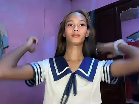 Sunkissed seductress online show from 07.19.26