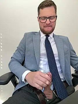 Snapshot of the-gen-xxx chatting on 04.08.26 the-gen-xxx online show from 04.08.26