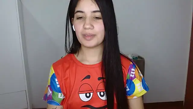 Lucy engel online show from 04.02.26