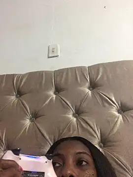 Astrid Phone online show from 03.05.26