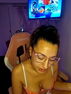 Amayasornistar online show from 03.05.26