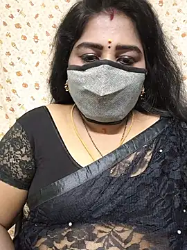 Snapshot of Charulatha24 chatting on 06.25.26 Charulatha24 online show from 06.25.26