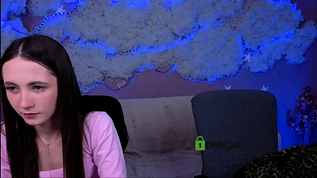Snapshot of bella_dorn chatting on 05.06.26 bella dorn online show from 05.06.26