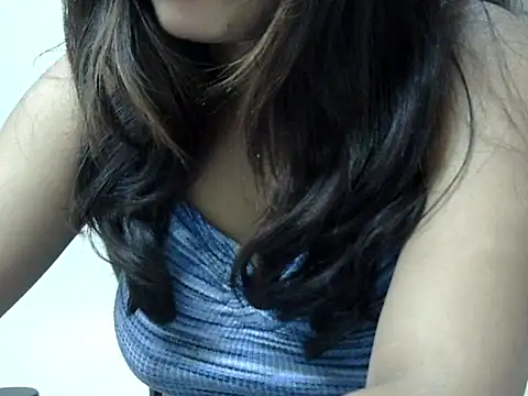 JANVI 06 online show from 04.16.26