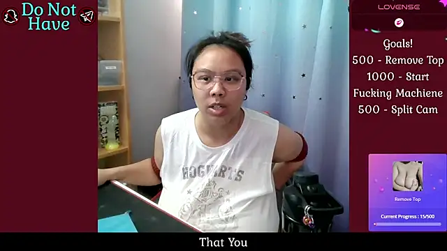 Snapshot of Cypurr chatting on 06.13.26 Cypurr online show from 06.13.26