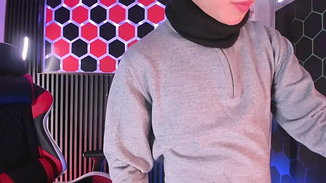 Cristopher Wild online show from 05.21.26