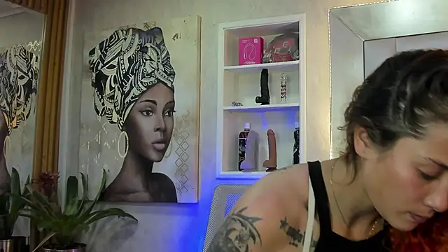 Snapshot of ZoeTaylorl chatting on 05.06.26 ZoeTaylorl online show from 05.06.26