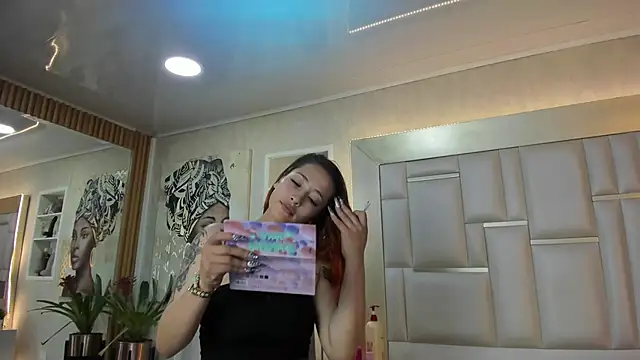Snapshot of ZoeTaylorl chatting on 05.07.26 ZoeTaylorl online show from 05.07.26