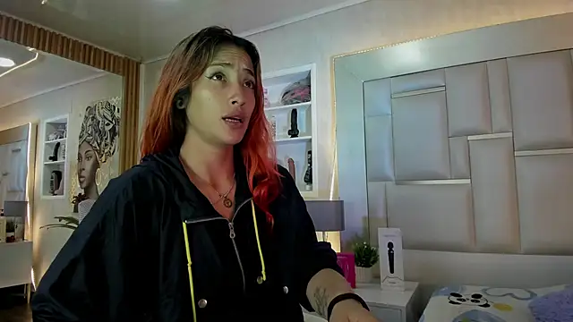 Snapshot of ZoeTaylorl chatting on 05.16.26 ZoeTaylorl online show from 05.16.26