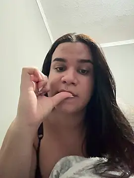 Snapshot of Gabrielaparaiso chatting on 06.25.26 Gabrielaparaiso online show from 06.25.26
