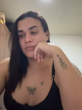 Snapshot of Gabrielaparaiso chatting on 07.24.26 Gabrielaparaiso online show from 07.24.26