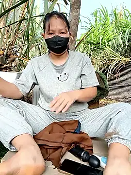 Tini-mimi online show from 04.17.26