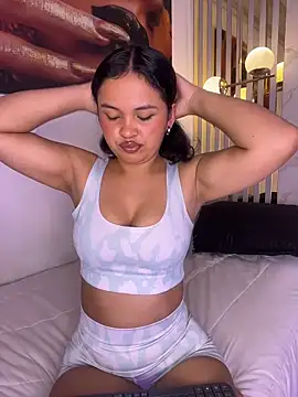 Catalinaa01 online show from 04.28.26