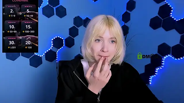  sabrina moore online show from 04.29.26