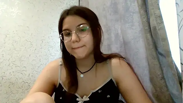 Aurora Breeze online show from 07.31.26