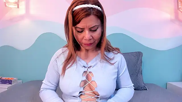 Corina Taylor12 online show from 06.03.26