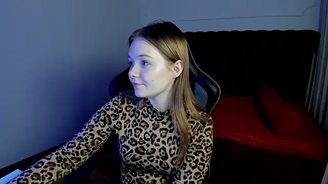 ElinaVale online show from 03.19.26