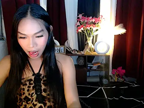 SweetyScarlet online show from 05.06.26