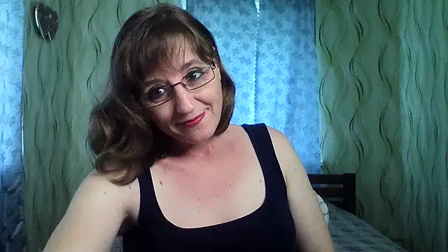 Snapshot of Alisaprice077 chatting on 06.16.26 Alisaprice077 online show from 06.16.26