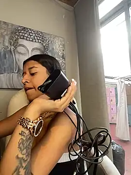 chanell pinkk online show from 04.10.26