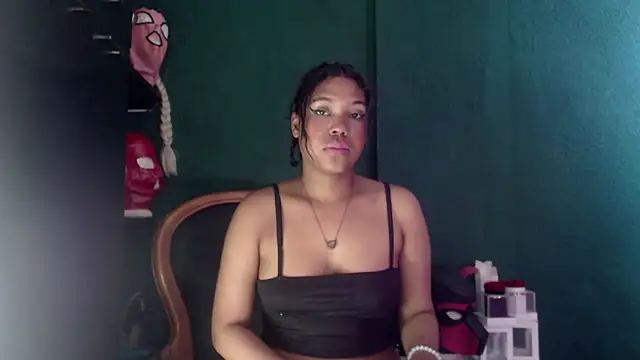 AntonelaVargas online show from 05.10.26