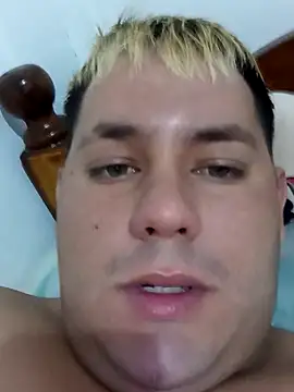 Tupapaciito online show from 03.06.26