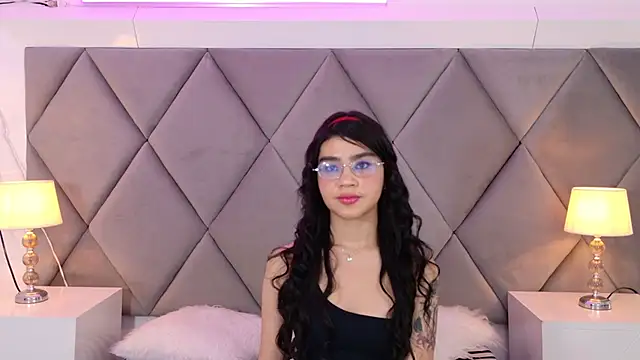 OliviaDiaz online show from 03.27.26