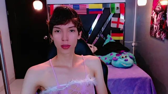 Stefany PiInk online show from 06.19.26