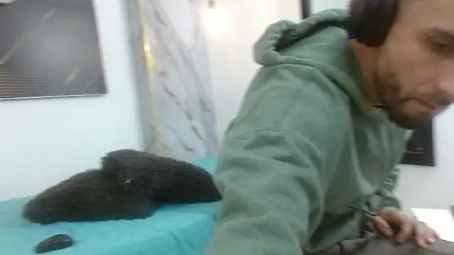 KingOfTemptation online show from 04.14.26