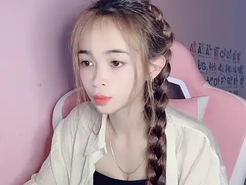 Odile068 online show from 03.28.26