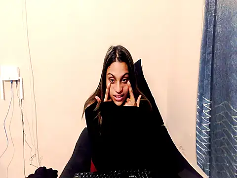 Luscious Lexy online show from 04.25.26