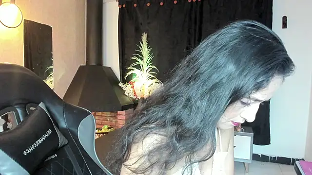 Vicky Angeel online show from 06.13.26