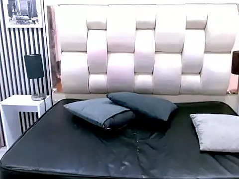 Alex Wolft online show from 03.17.26