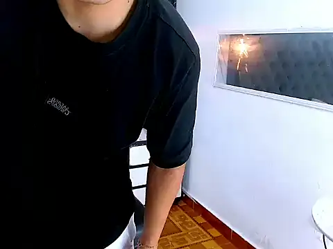 Alex Wolft online show from 05.14.26
