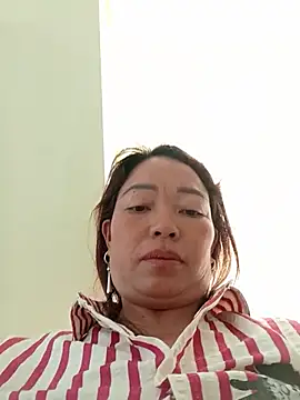 Yellow-pink online show from 07.26.26