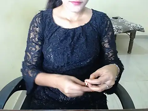 shreya sharma01 online show from 04.05.26