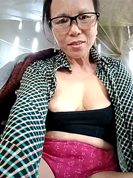 Tina6886 online show from 04.29.26