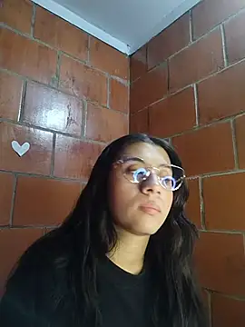 Amanda x1 online show from 04.25.26