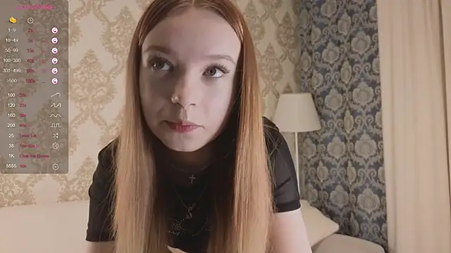 foxy bloomm online show from 04.03.26