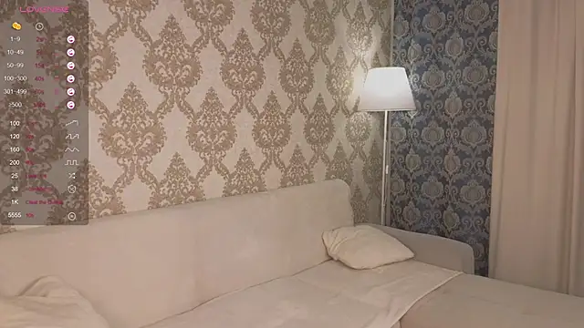 foxy bloomm online show from 04.26.26