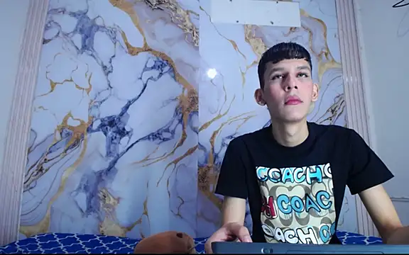 Desire Boys1 online show from 04.14.26