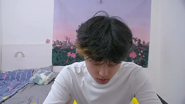 icecream-002 online show from 04.18.26