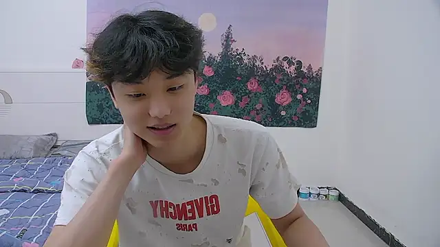 icecream-002 online show from 04.24.26