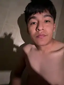 uunico22anni online show from 03.11.26