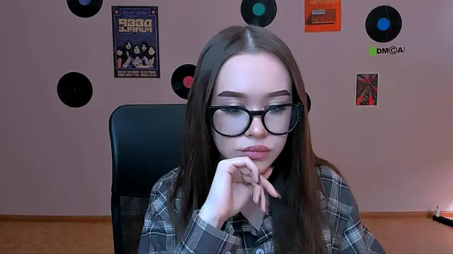 nila eclipse online show from 03.13.26