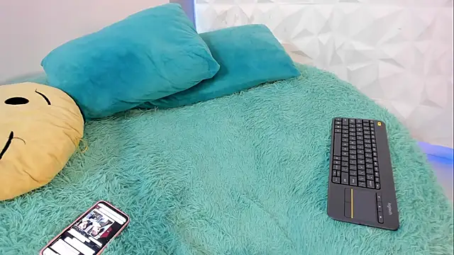 KittyVelve online show from 03.11.26