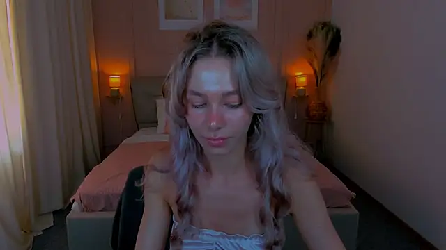 LuluAlis online show from 07.12.26