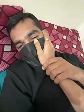 Snapshot of Manpreet057 chatting on 03.18.26 Manpreet057 online show from 03.18.26