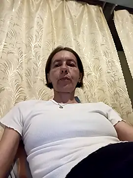 Snapshot of Tania9876 chatting on 06.05.26 Tania9876 online show from 06.05.26
