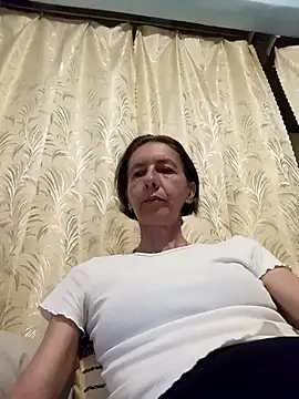 Snapshot of Tania9876 chatting on 06.06.26 Tania9876 online show from 06.06.26